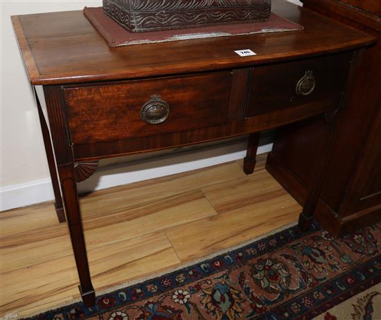 A Regency mahogany bowfront side table, W.88cms